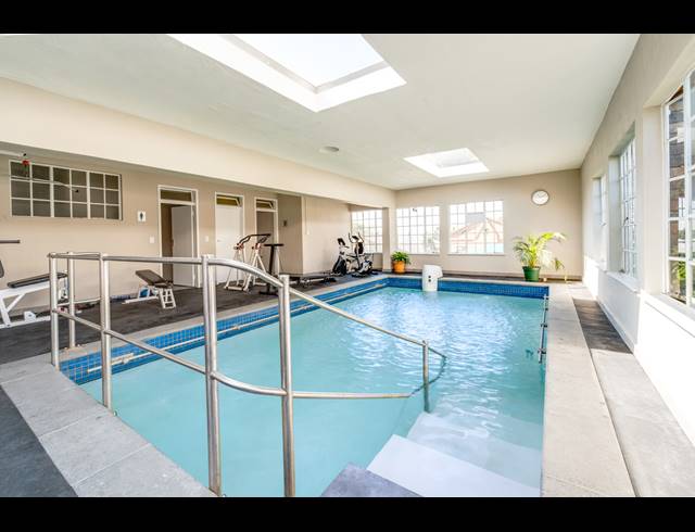 1 BEDROOM RETIREMENT UNIT FOR SALE IN BRYANSTON